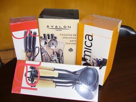 qualità  Customizable Rectangular Cardboard Express Shipping Box fabbrica